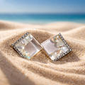 Orecchini Quadrati "Crystal Shell" in Resina, Madreperla e Strass