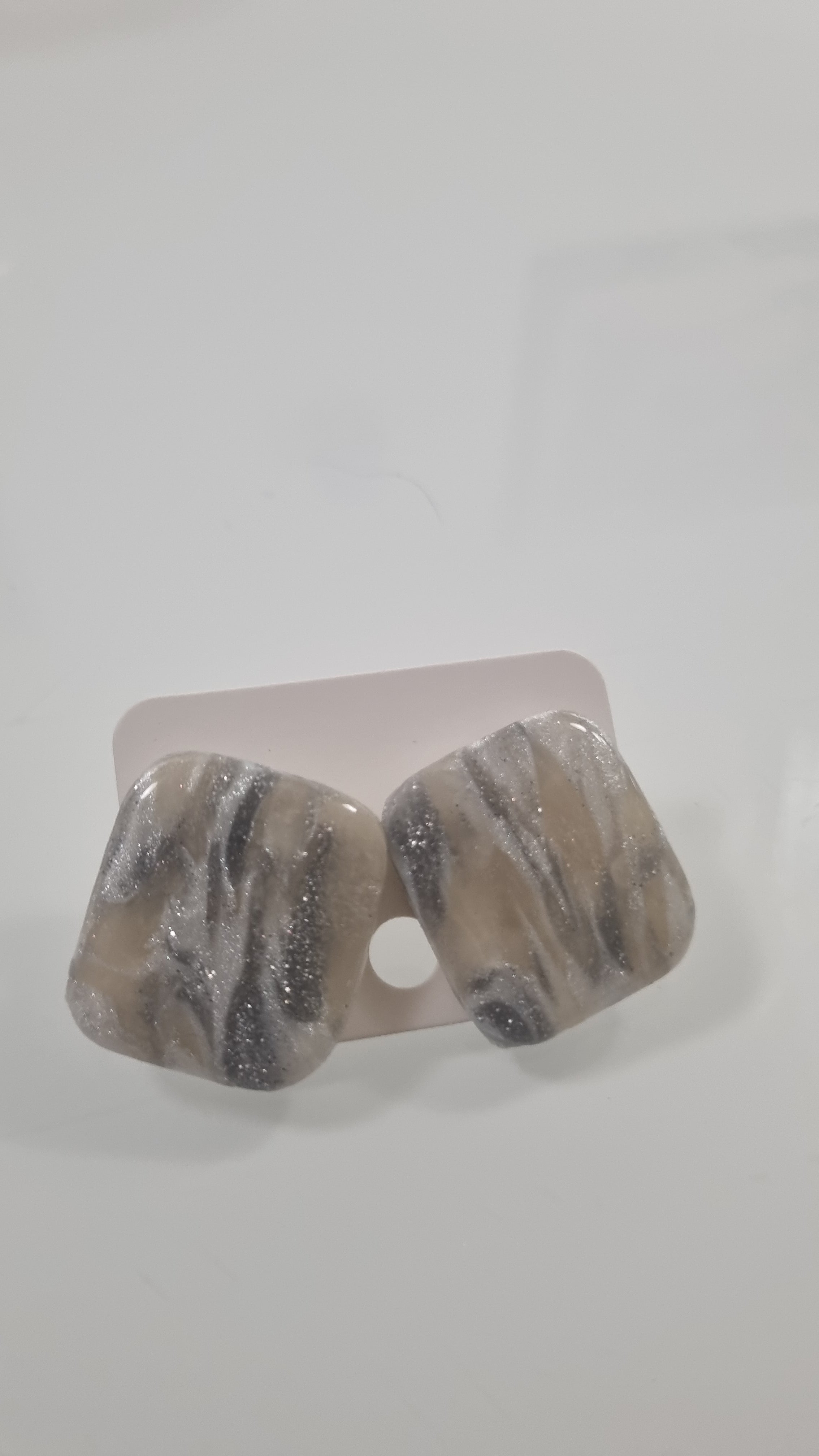 Orecchini a Lobo "Silver Quartz" – Quadrati in Pasta Polimerica Effetto Marmo